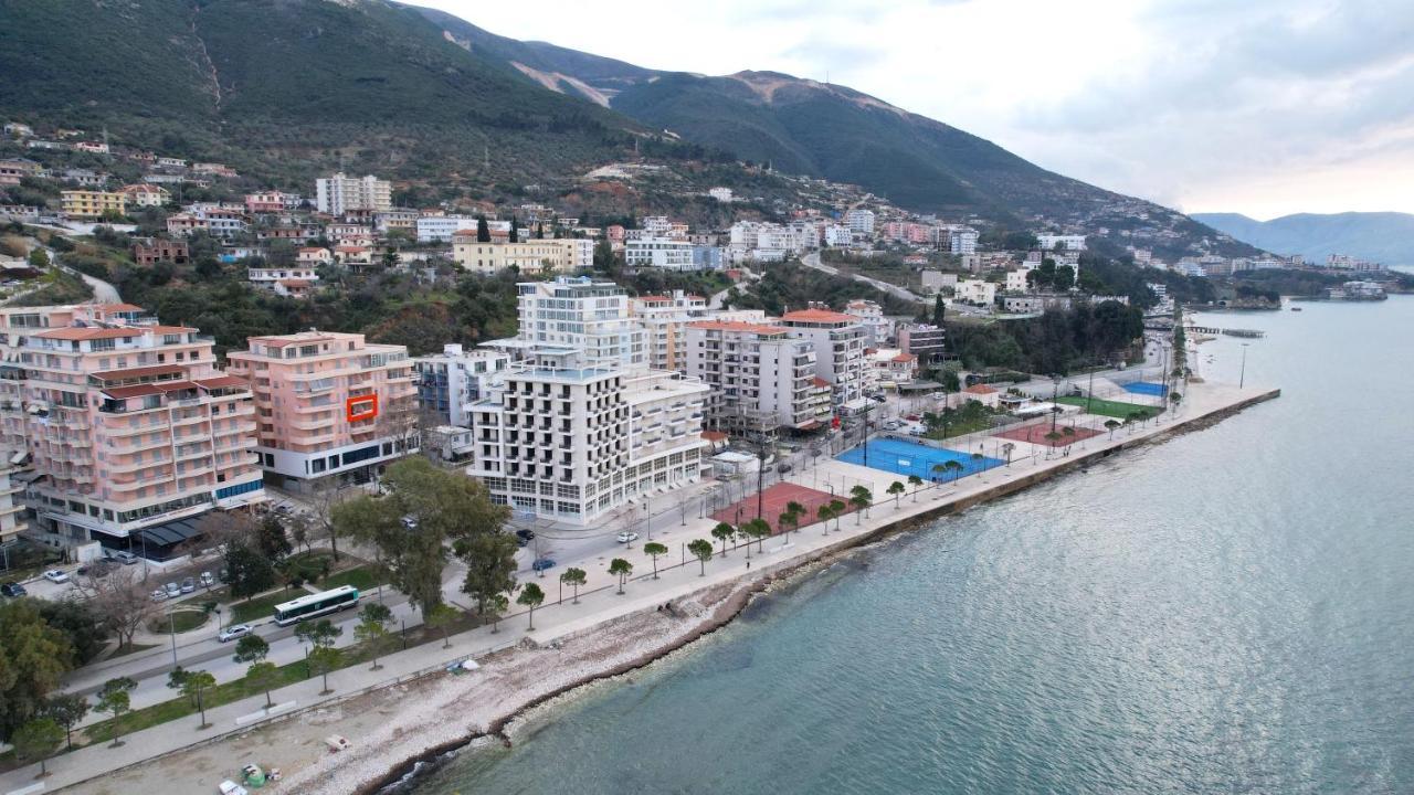 Tourists Residence Vlorë Esterno foto